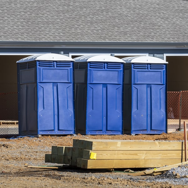 what is the maximum capacity for a single portable toilet in Delight AR